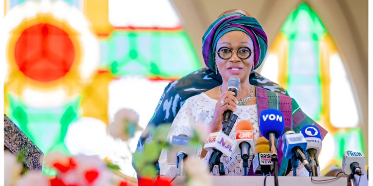 Wealthy Nigerians should lift the poor, says Tinubu’s wife