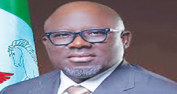 JUST IN: Soldiers bar journalists as Delta gov visits troubled community