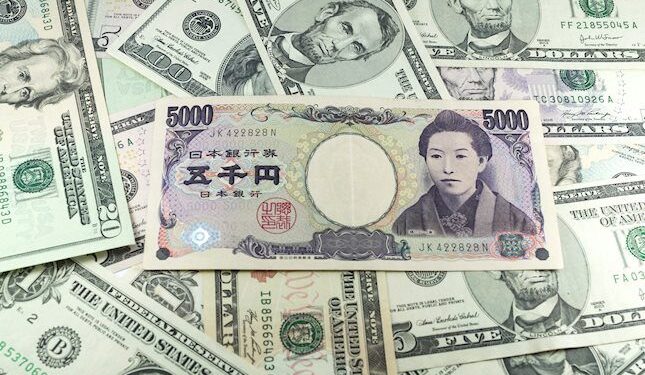Yen hits 34-year low, equity markets experience mixed trading