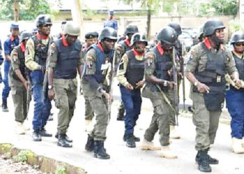 N7.5bn fraud: EFCC grills 20 NSCDC contractors, 10 officers