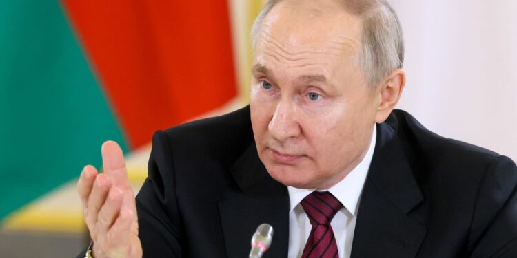“Putin Orders Military Action to Expel Ukrainian Forces as 120,000 Evacuate”