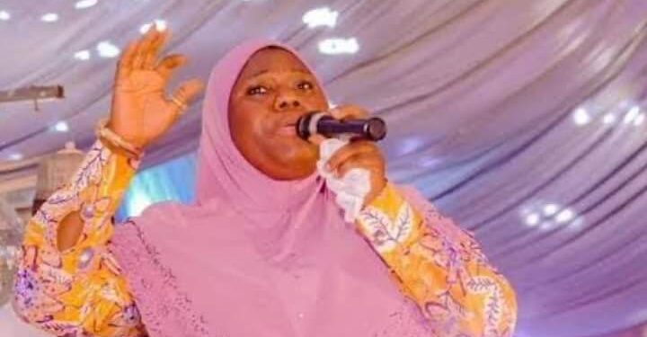 Islamic Singer Rukayat Gawat Passes Away, Fans Mourn