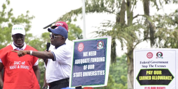 Nigerian Universities Face Shutdown as Staff Unions Begin Indefinite Strike Over Unpaid Salaries
