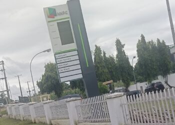 “Petrol Price Hits N1,030 at NNPCL Stations in Abuja, Sparking Concerns Over Rising Transportation Costs”