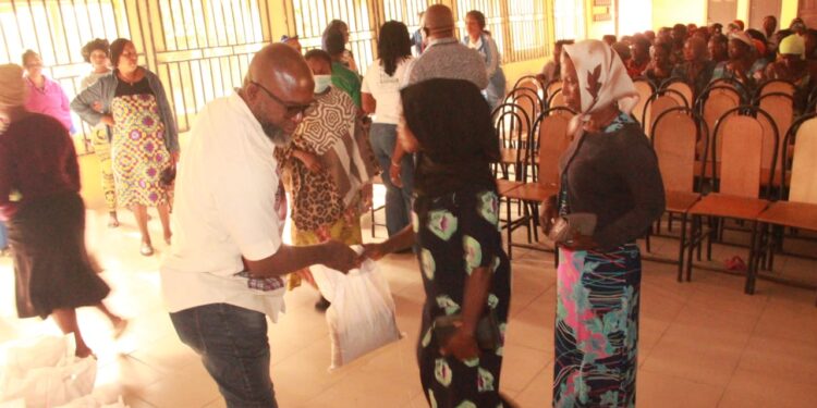 Marian Soup Kitchen Spreads Christmas Cheer to Over 500 Families