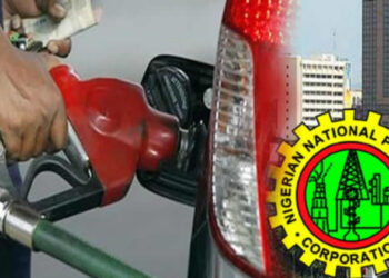 BREAKING: NNPCL Reduces Petrol Price to ₦965 Per Litre in Abuja