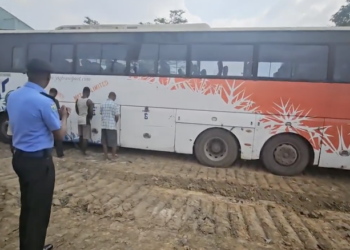 Police Foil Plot to Sell Stolen Luxury Vehicle, Arrest Five in Delta State