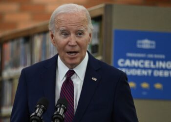 Biden Sets Clemency Record with 2,500 Commutations for Non-Violent Drug Offenders