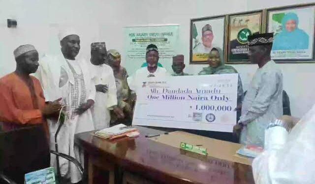 Bauchi govt gifts N2.6m to 5 elders for selfless service