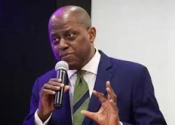 CBN projects 1bn dollar diaspora reserve by 2026, commends banks