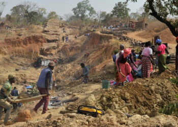 FG sets Dec 31 deadline for mining firms on CDAs