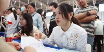 China’s internet censors have a new target: pessimists