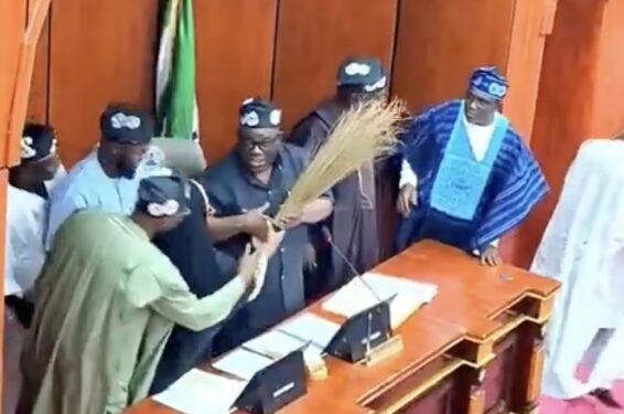 Taraba Assembly Speaker, 15 members dump PDP for APC